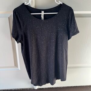 Lululemon Women’s Black Speckle T-Shirt
